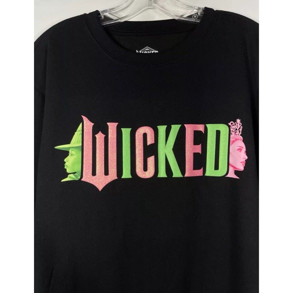 Universal Studios XS Women's Wicked Black Graphic Sweatshirt Long sleeves NWT - Picture 4 of 6